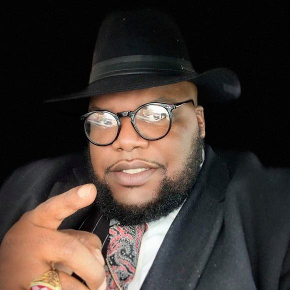 Meet your Posher, Joshua - Picture 1 of 1